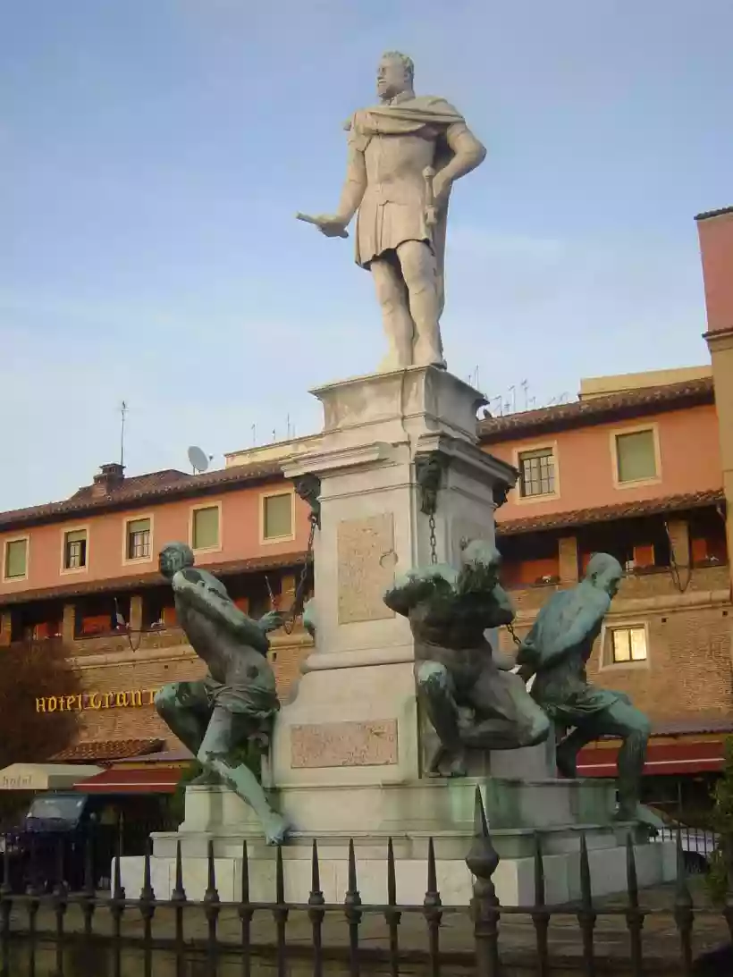 Ingrandisci questa immagine