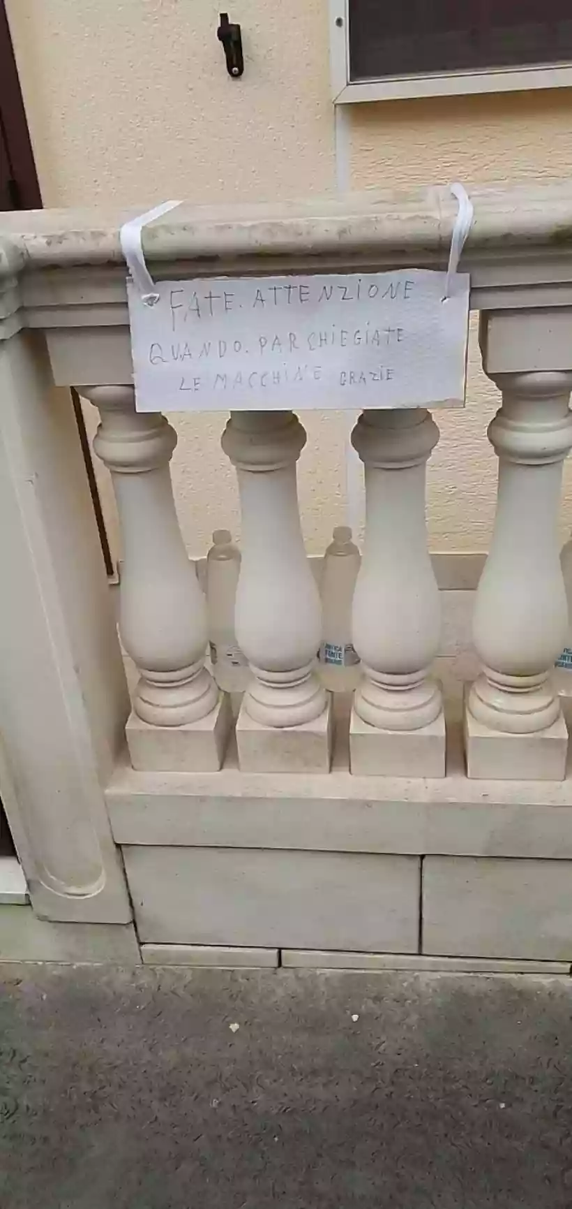 Ingrandisci questa immagine