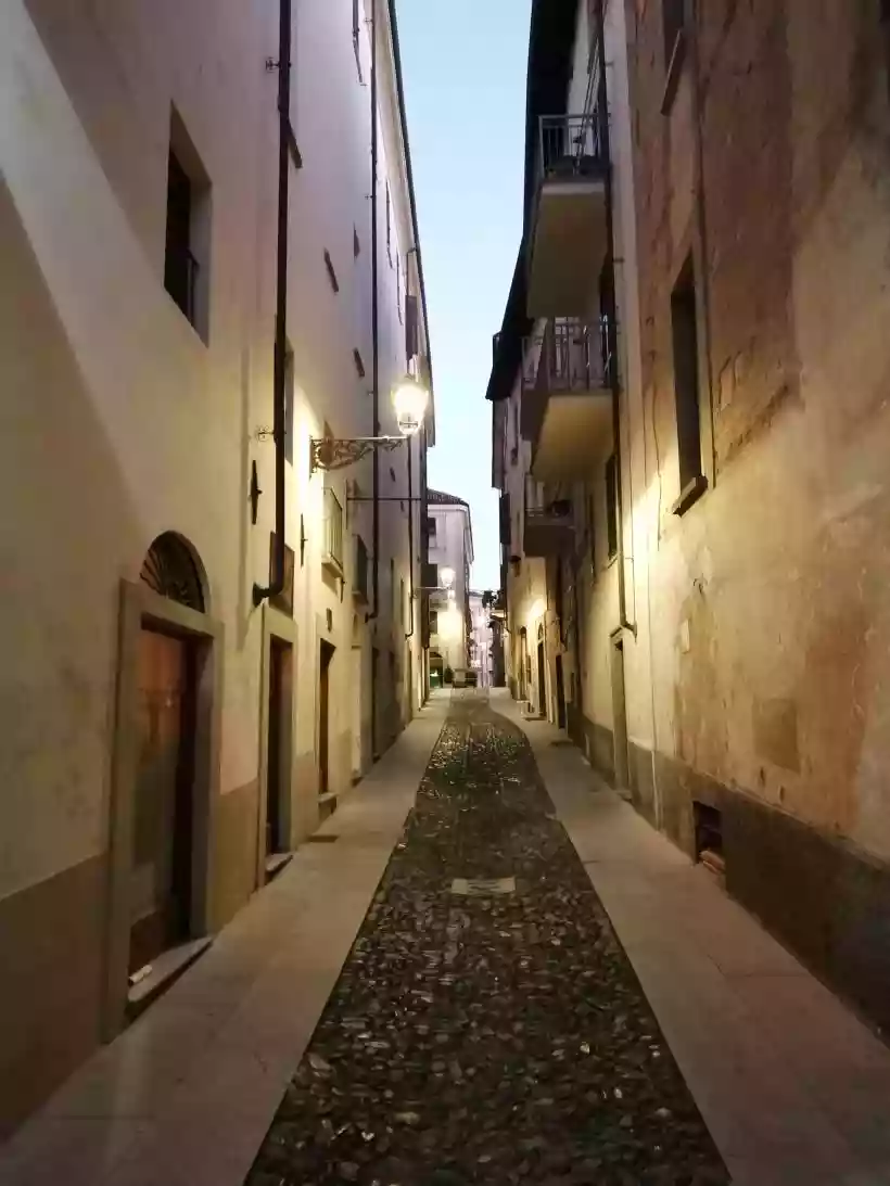 Ingrandisci questa immagine