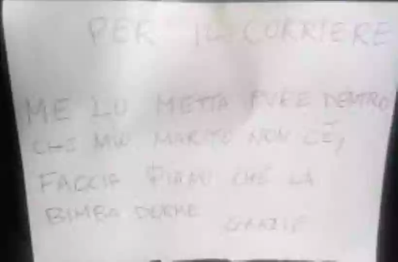 Ingrandisci questa immagine