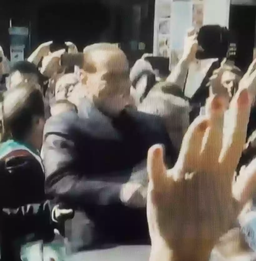 Ingrandisci questa immagine