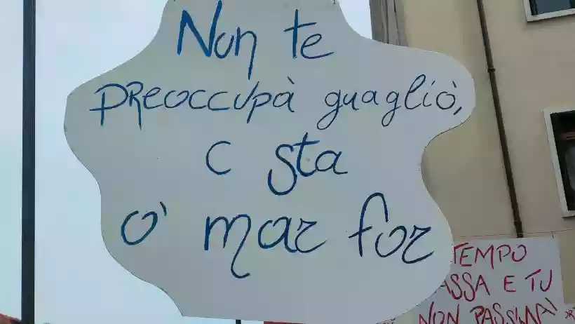 Ingrandisci questa immagine